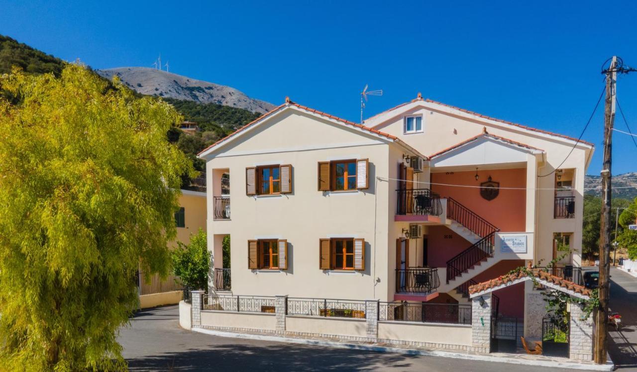 Alexatos Studios & Apartments Agia Efimia Luaran gambar