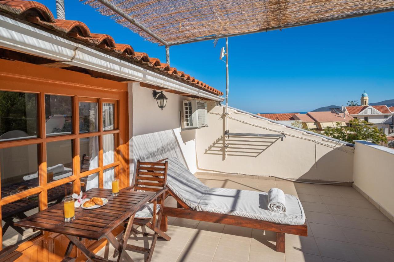 Alexatos Studios & Apartments Agia Efimia Luaran gambar